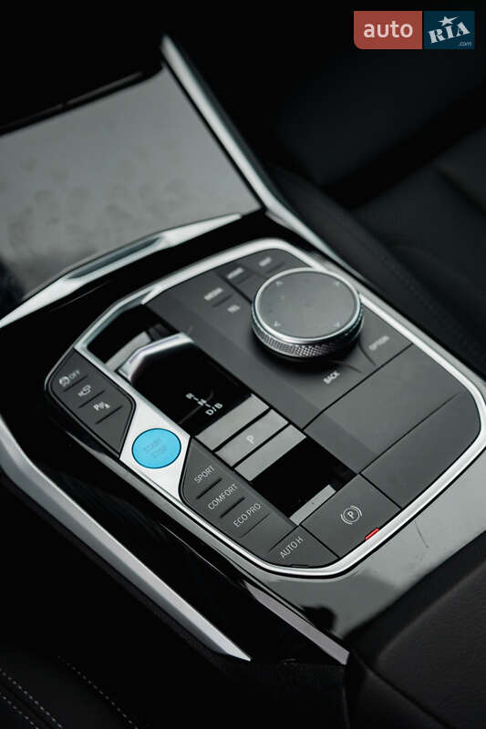 Купе BMW i4 2023 в Львові