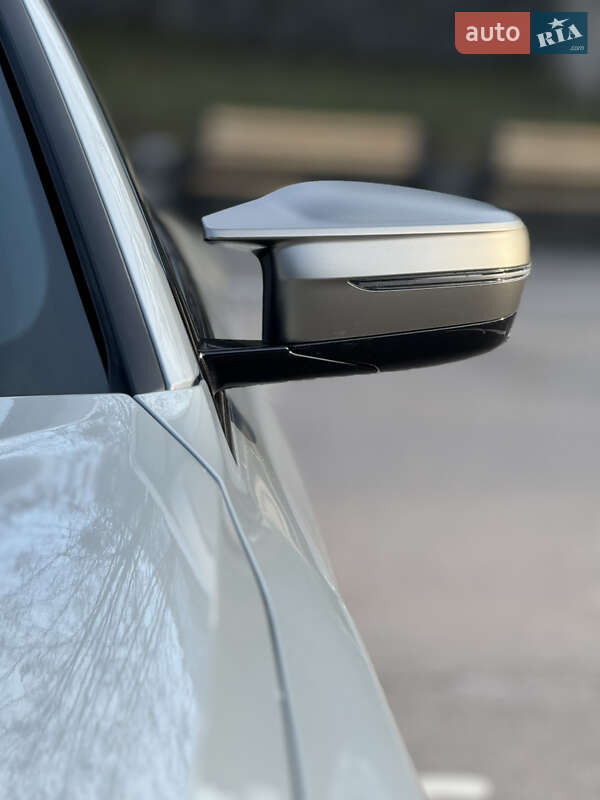 Купе BMW i4 2023 в Киеве