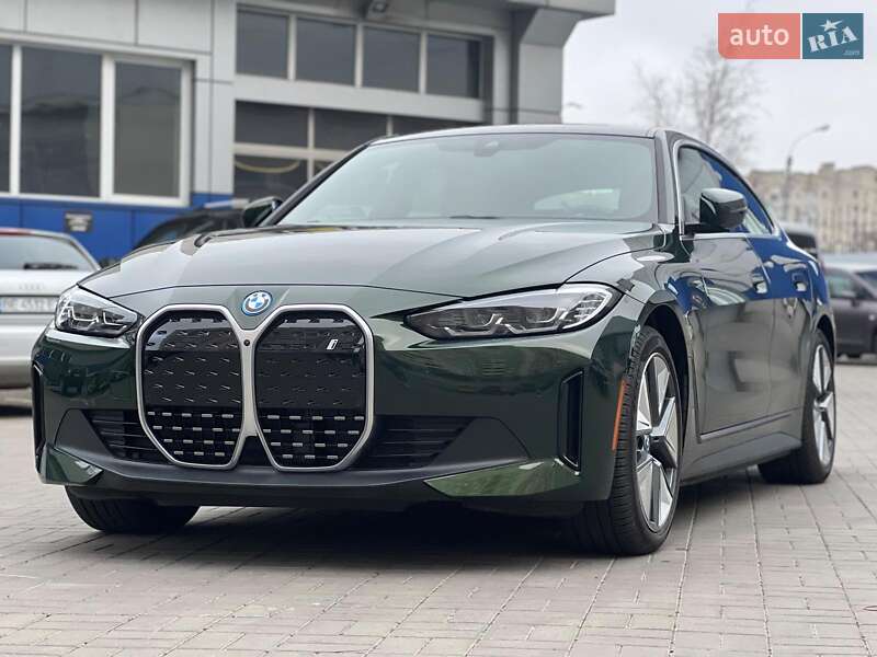 Купе BMW i4 2023 в 