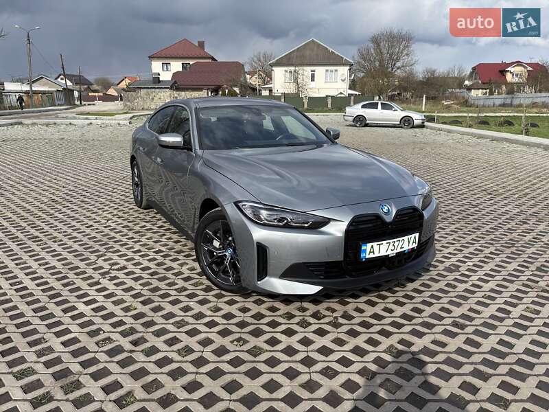 Купе BMW i4 2023 в Коломые
