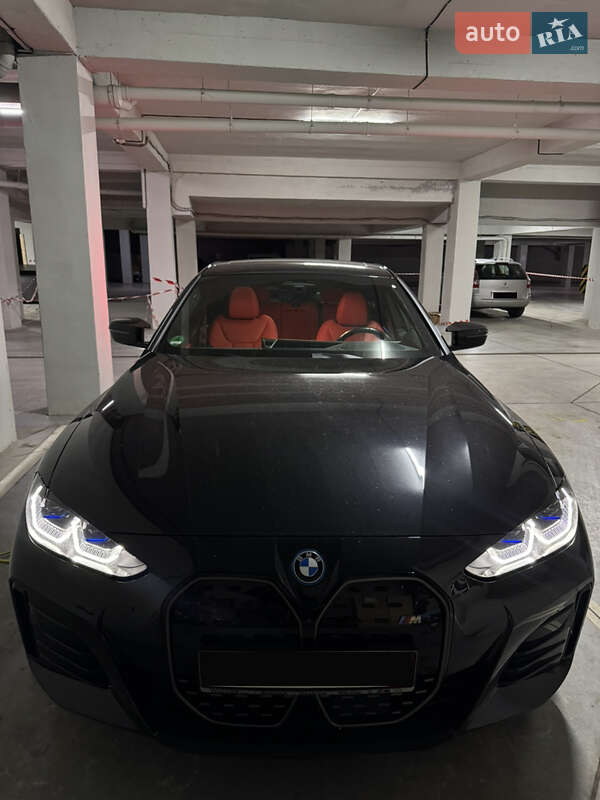 Купе BMW i4 2023 в Черновцах