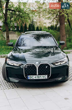 Купе BMW i4 2022 в 