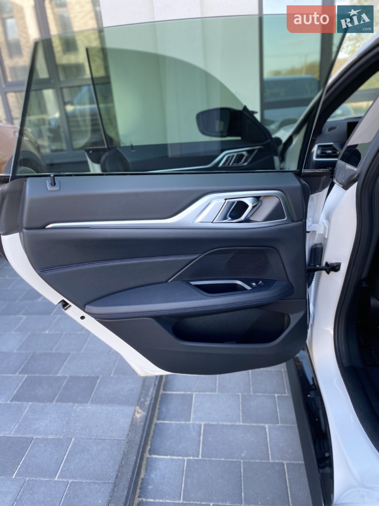 2023 BMW i4 - мініатюра 31