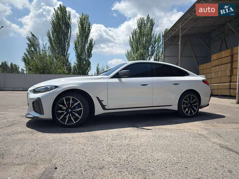 Купе BMW i4 2022 в Миколаєві