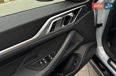 Купе BMW i4 2024 в 