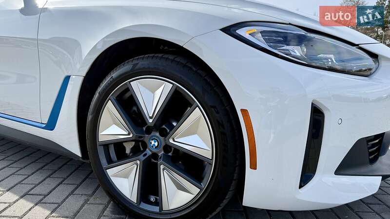 Купе BMW i4 2023 в Львові