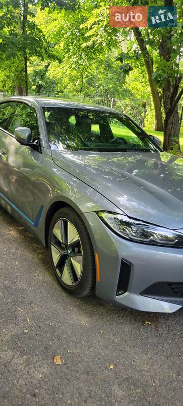 Купе BMW i4 2023 в Киеве фото 4 Купе BMW i4 2023 в Киеве