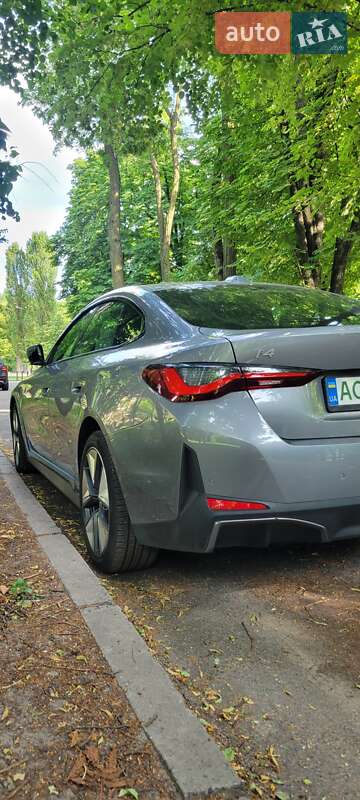 Купе BMW i4 2023 в Киеве фото 11 Купе BMW i4 2023 в Киеве