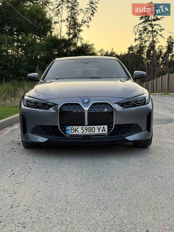 BMW i4 2024