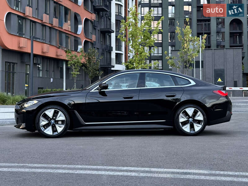 Купе BMW i4 2023 в Києві