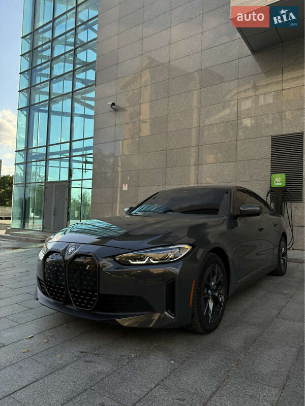 Купе BMW i4 2022 в Киеве