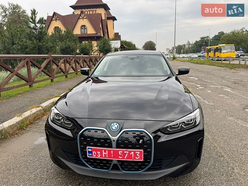 BMW i4