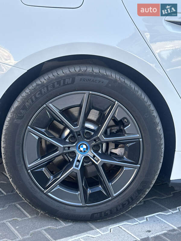 Купе BMW i4 2023 в Белой Церкви