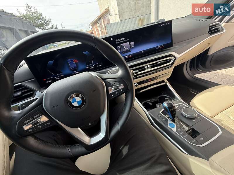 Купе BMW i4 2022 в Львове