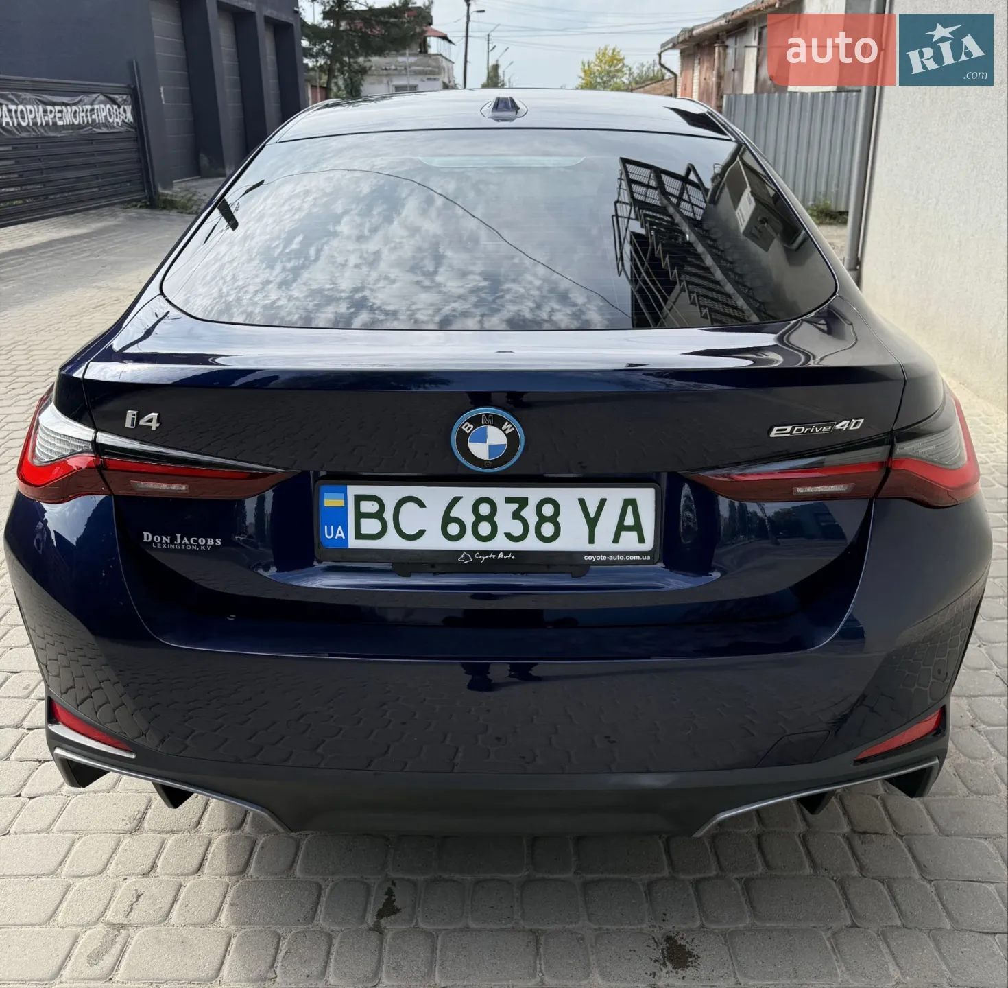 2022 BMW i4 - мініатюра 8