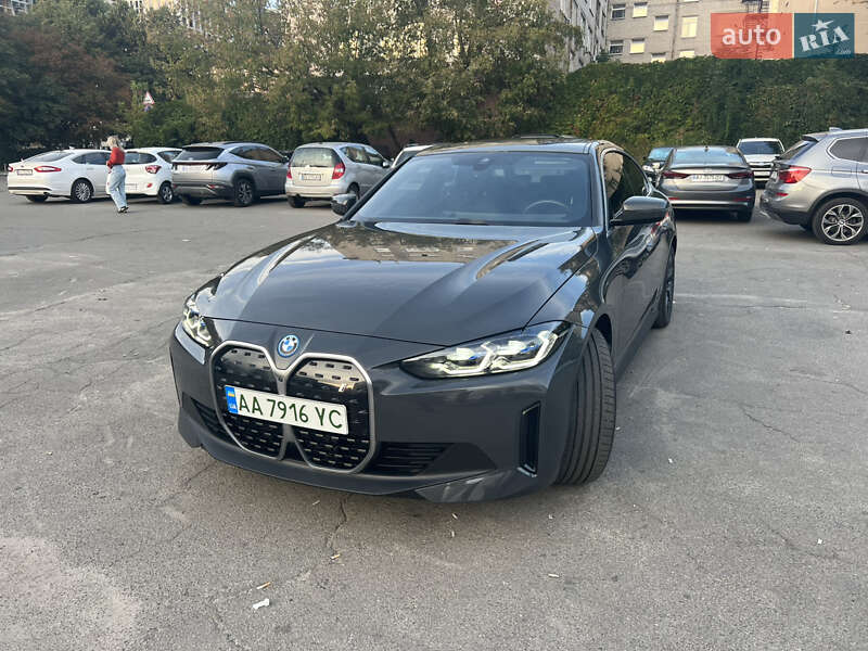 Купе BMW i4 2023 в Киеве