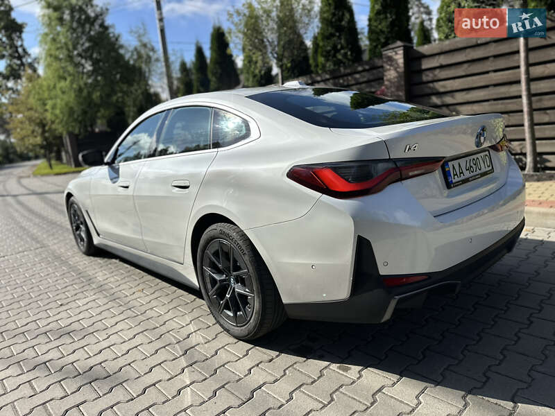 Купе BMW i4 2023 в Киеве