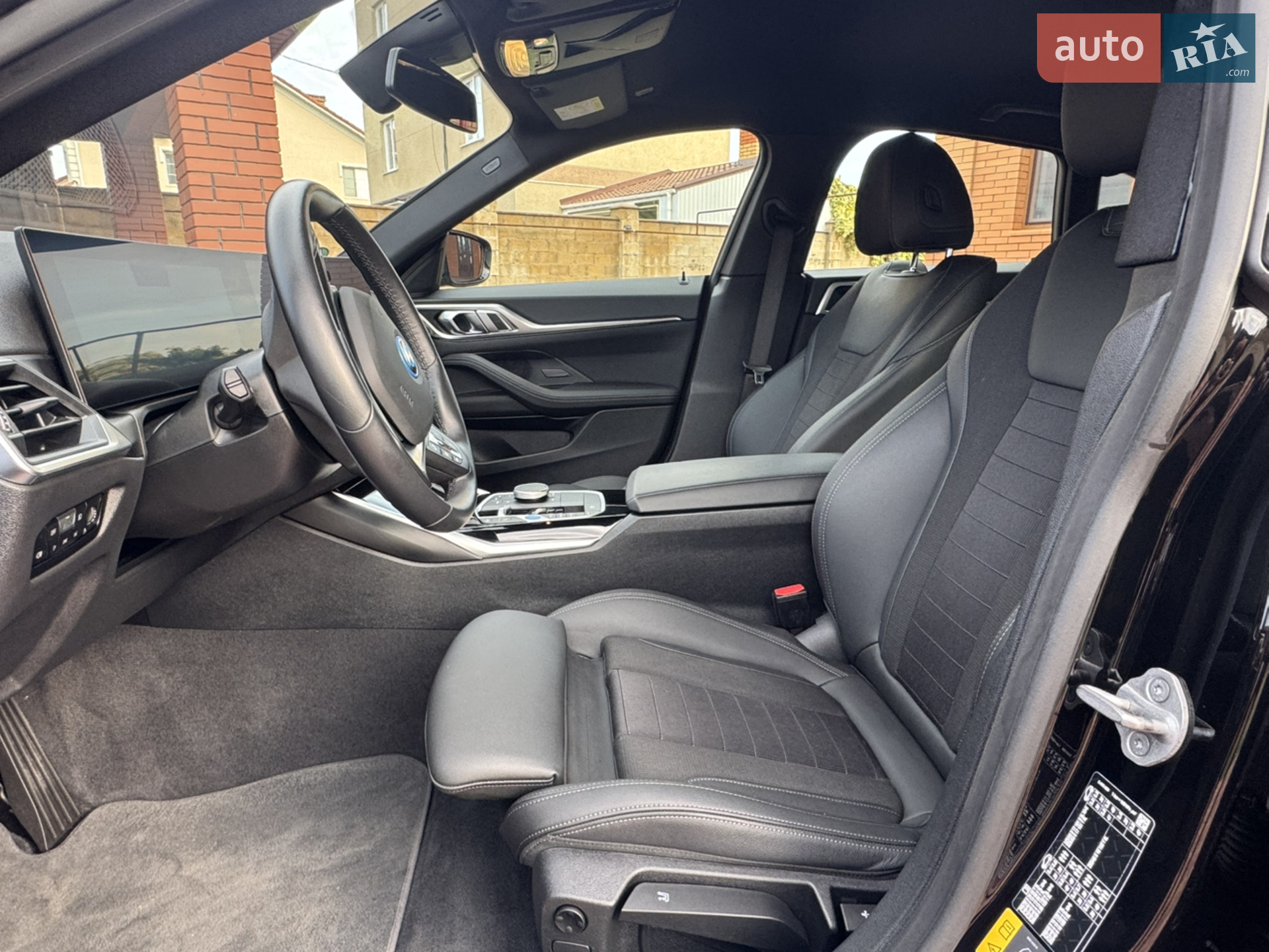 2023 BMW i4 - мініатюра 27