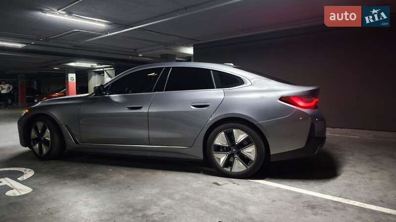 Купе BMW i4 2023 в Львове