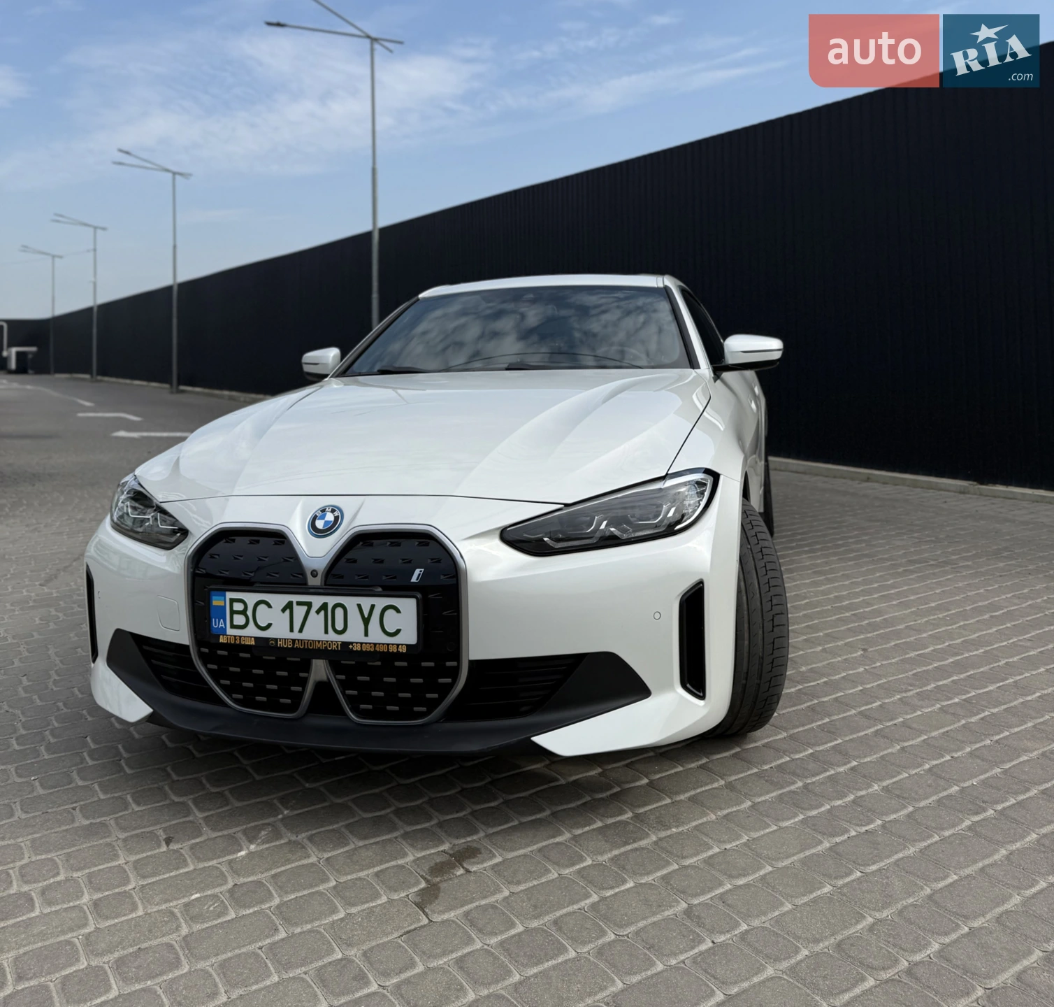 2023 BMW i4 - мініатюра 2