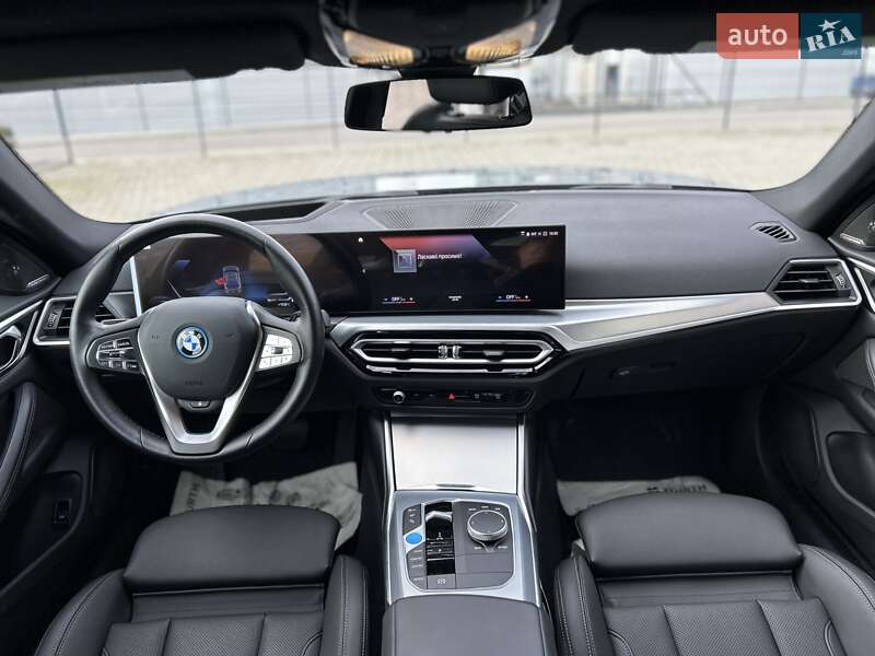 Купе BMW i4 2023 в Львові