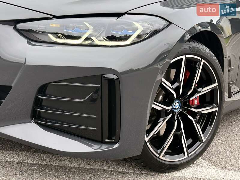 Купе BMW i4 2022 в Киеве