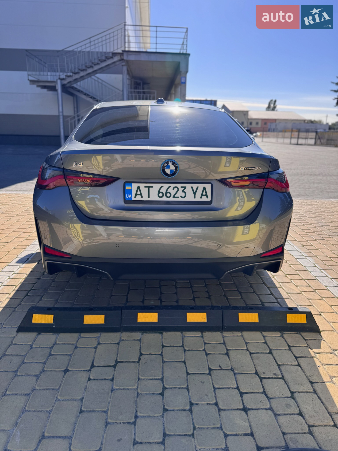 2023 BMW i4 - мініатюра 16