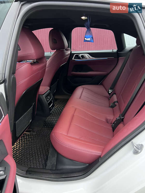 Купе BMW i4 2022 в Харькове фото 12 Купе BMW i4 2022 в Харькове