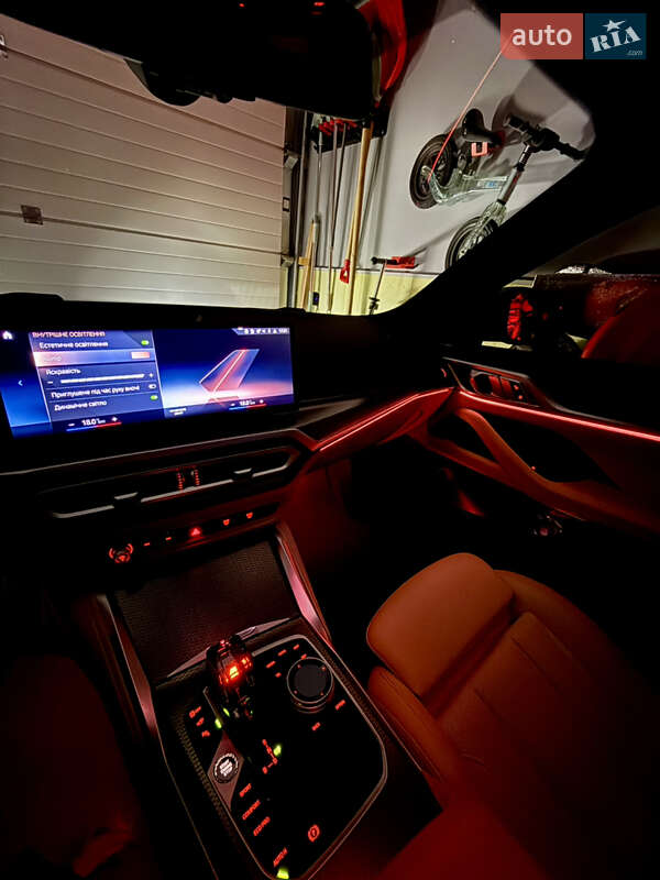 Купе BMW i4 2022 в Львове
