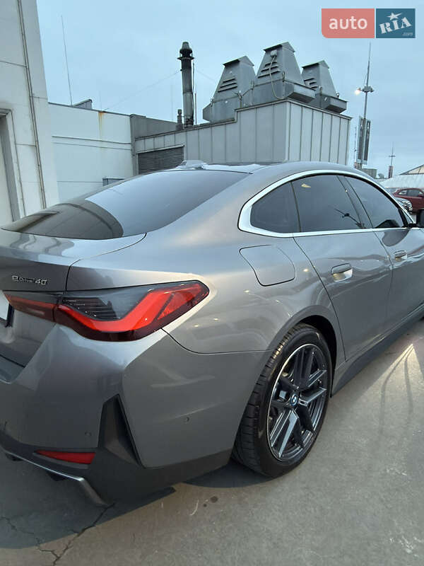 Купе BMW i4 2023 в Киеве фото 14 Купе BMW i4 2023 в Киеве