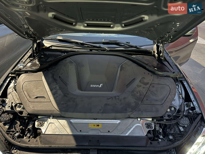Купе BMW i4 2023 в Киеве фото 27 Купе BMW i4 2023 в Киеве