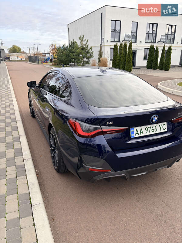 Купе BMW i4 2023 в Киеве