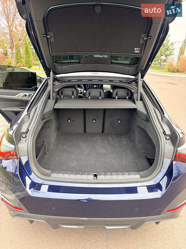 Купе BMW i4 2023 в Киеве