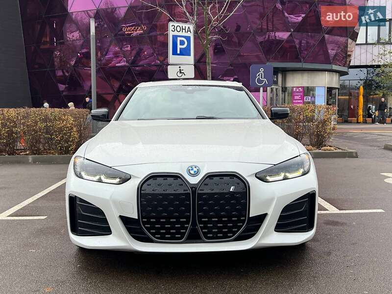 Купе BMW i4 2023 в Киеве