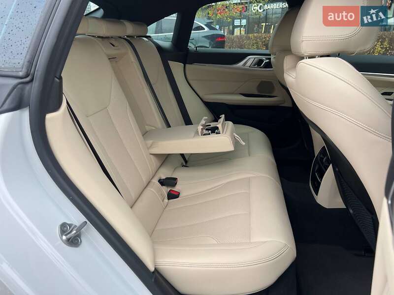 Купе BMW i4 2023 в Киеве