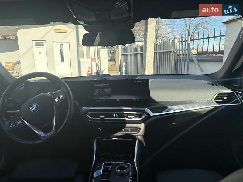 Купе BMW i4 2023 в Дрогобыче