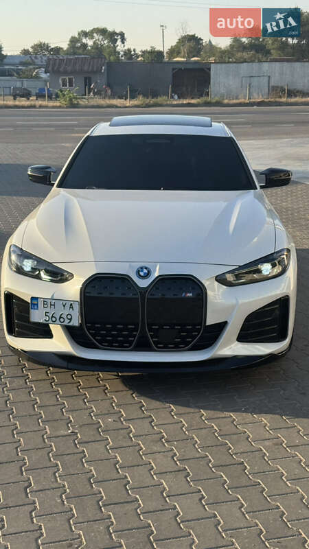 Купе BMW i4 2022 в Одессе фото 12 Купе BMW i4 2022 в Одессе