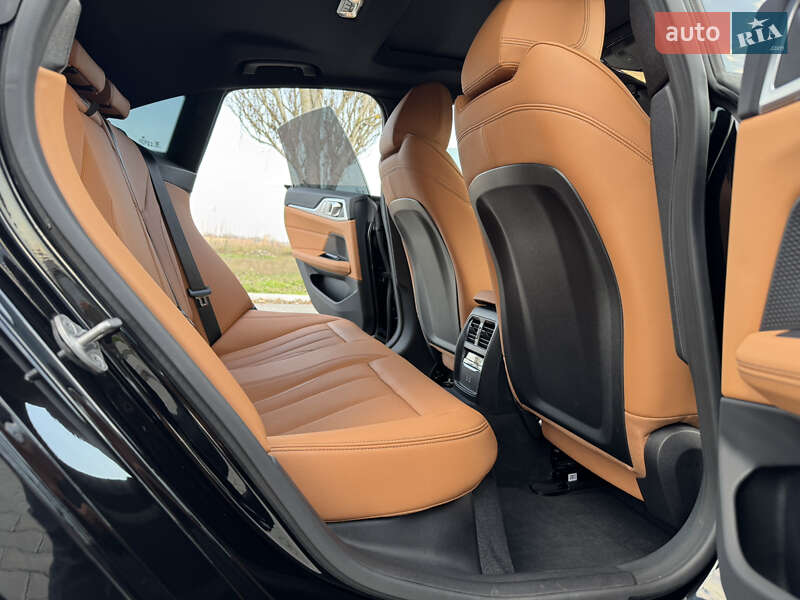 Купе BMW i4 2024 в Измаиле