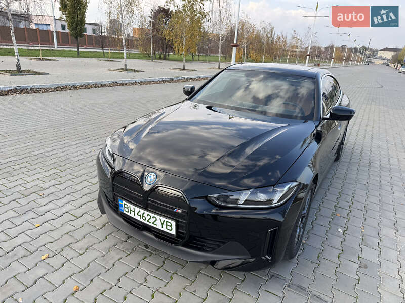 Купе BMW i4 2024 в Измаиле