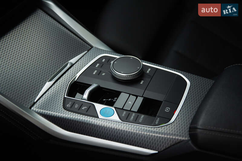 Купе BMW i4 2023 в Львові