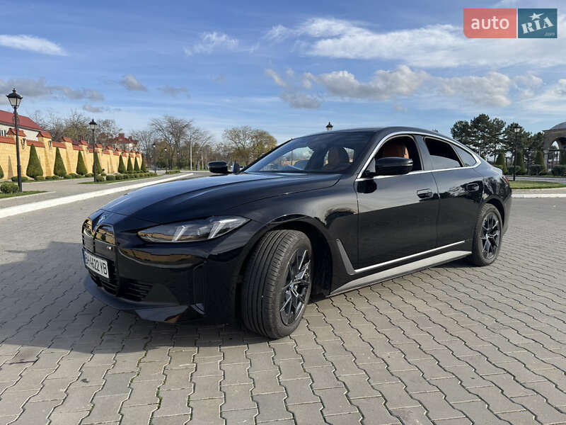 Купе BMW i4 2024 в Измаиле