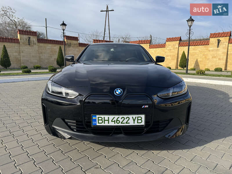 Купе BMW i4 2024 в Измаиле