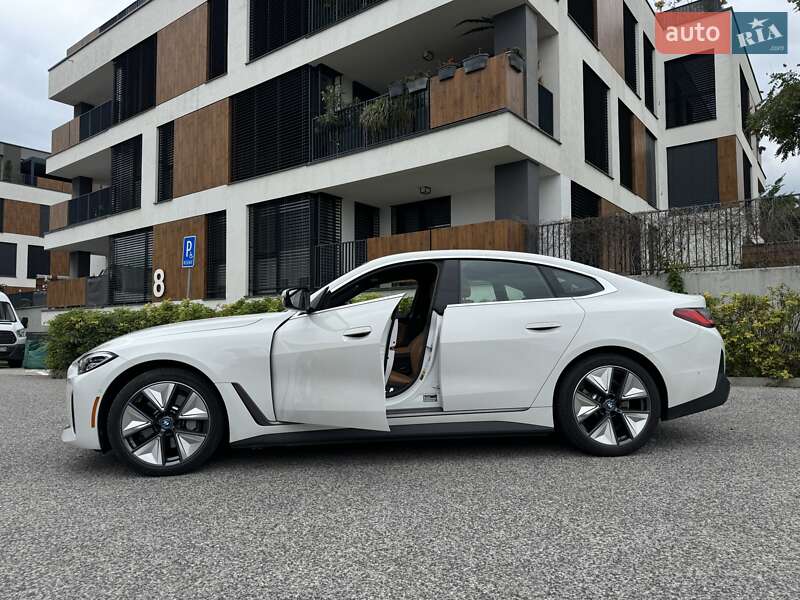 Купе BMW i4 2023 в Ужгороде