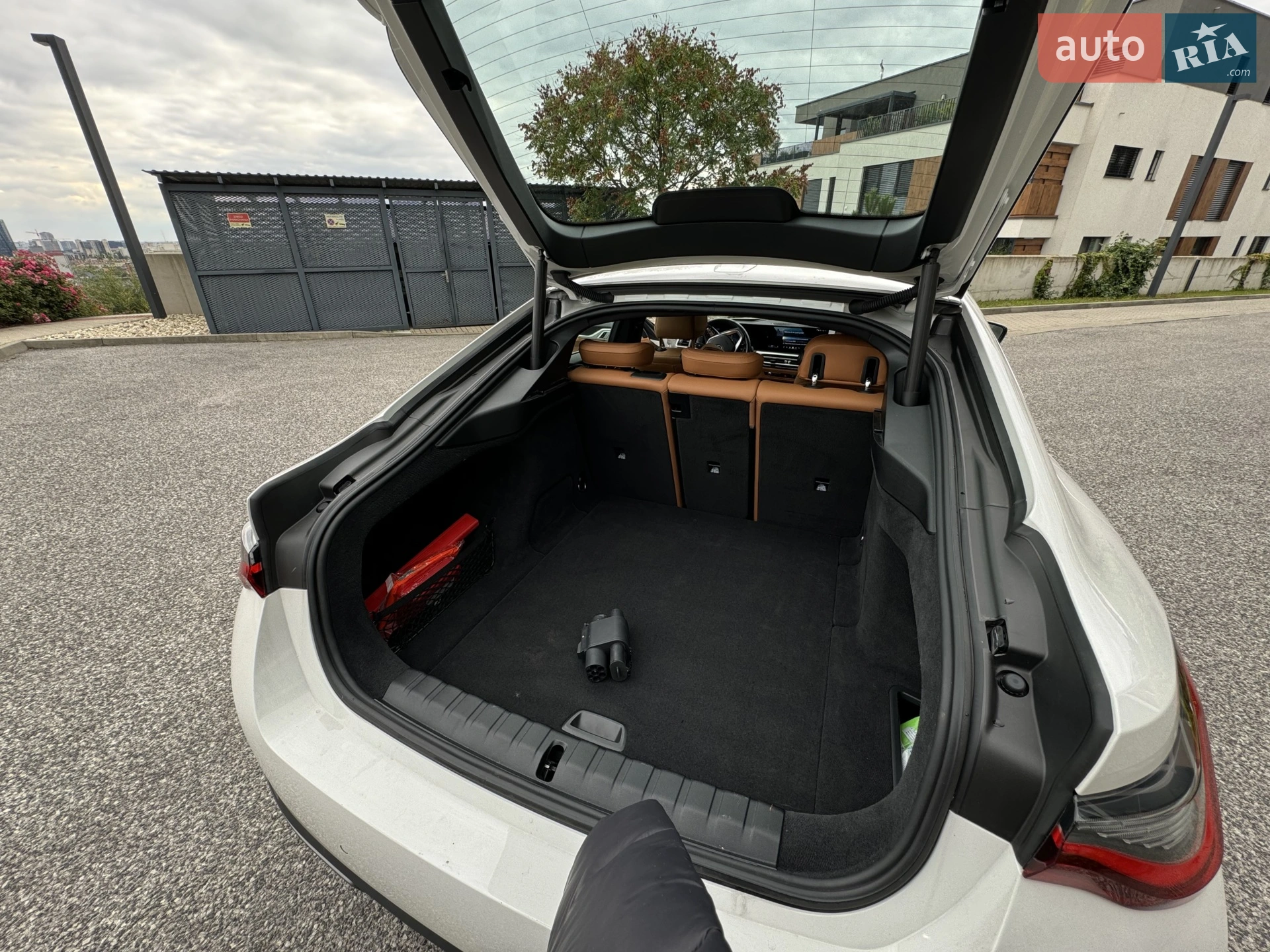 2023 BMW i4 - мініатюра 29