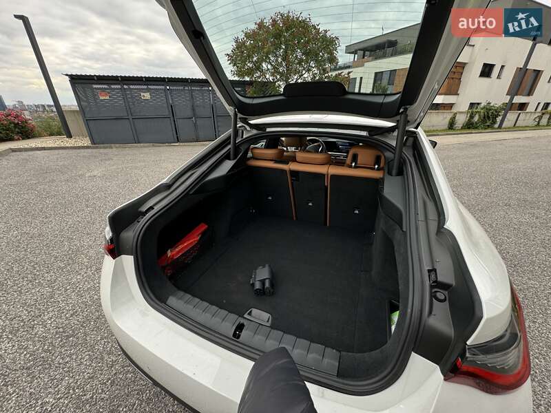 Купе BMW i4 2023 в Ужгороде