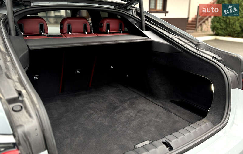 Купе BMW i4 2023 в Киеве