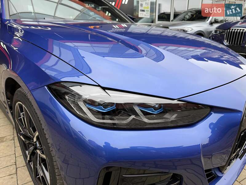 Купе BMW i4 2022 в Львове