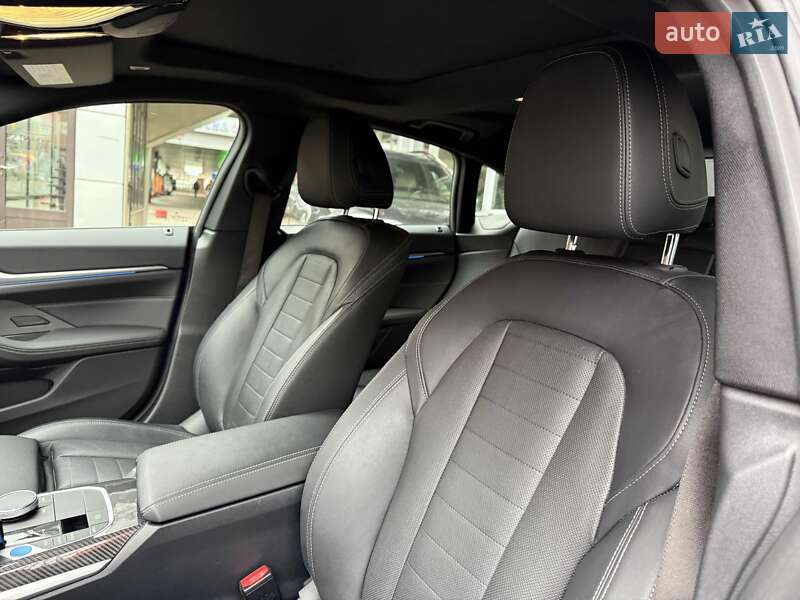 Купе BMW i4 2022 в Львове