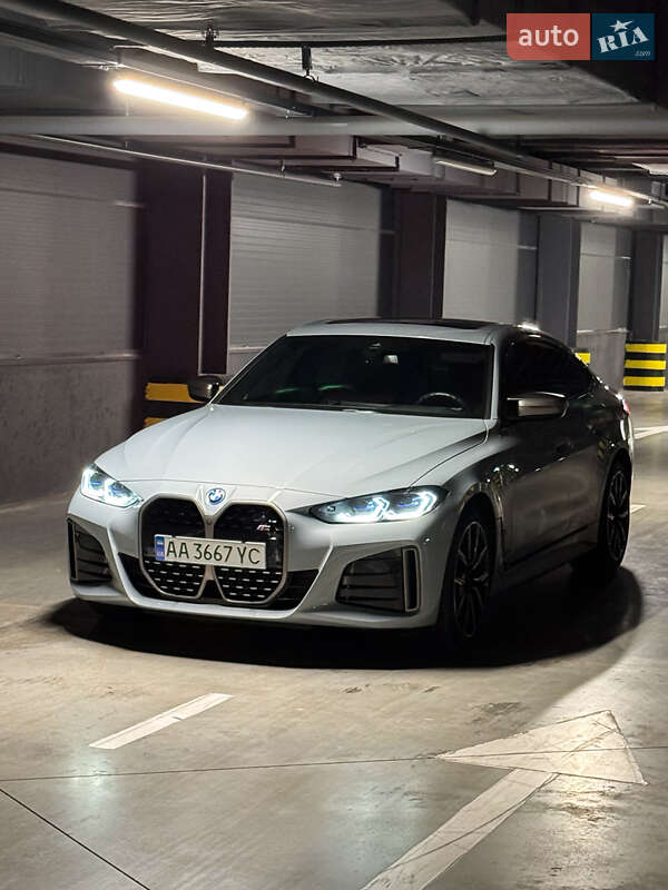 Купе BMW i4 2023 в Киеве фото 11 Купе BMW i4 2023 в Киеве
