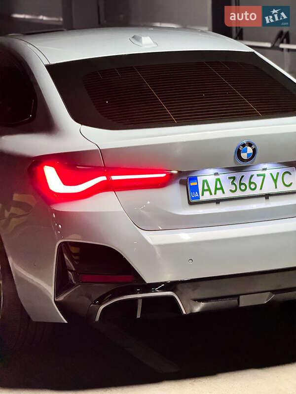 Купе BMW i4 2023 в Киеве фото 27 Купе BMW i4 2023 в Киеве